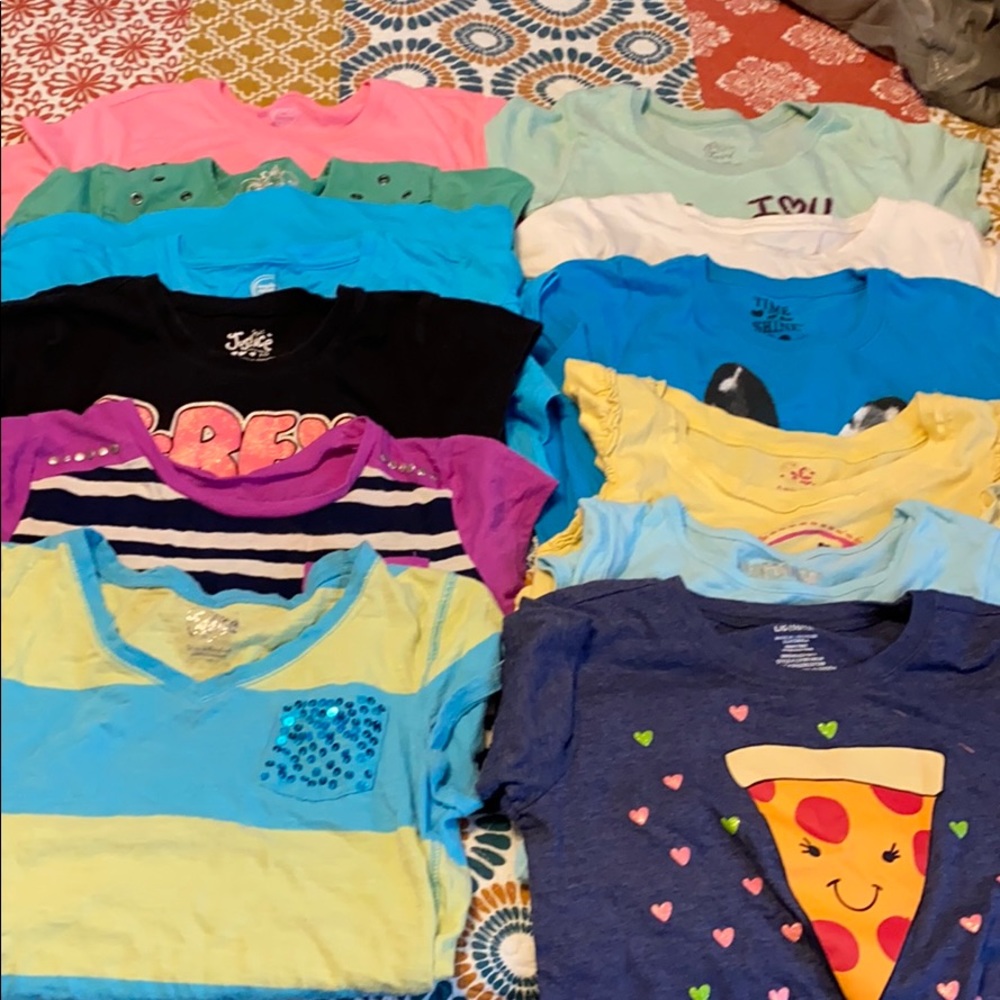Girls 10/12 lot of t-shirts. 12 shirts in lot!